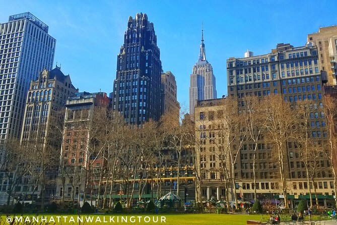 3 Hour Midtown Manhattan Architectural Tour - The General Electric Building and its radio-wave crown