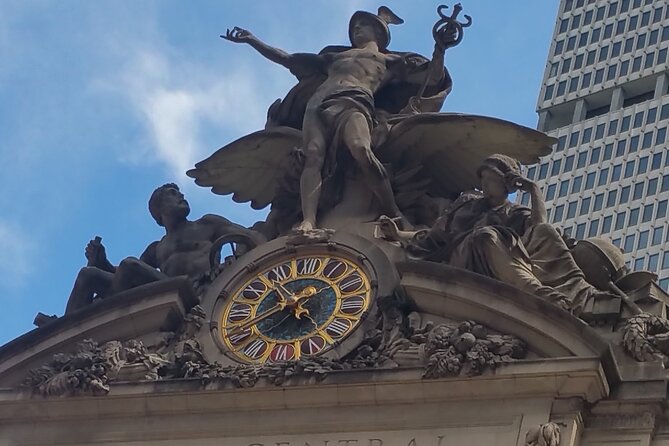 3 Hour Midtown Manhattan Architectural Tour - The Plaza and Fifth Avenue’s grand hotel era