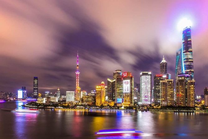 3-Hour Shanghai Bund Swift Tour with River Cruise or Skyscraper - The Bund gives you Shanghai in one powerful walk