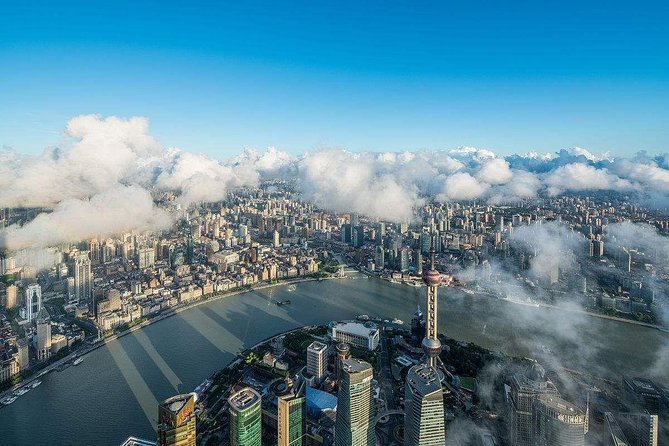 3-Hour Shanghai Bund Swift Tour with River Cruise or Skyscraper - Daytime or nighttime: pick the view you want
