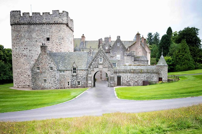 Aberdeenshire Private Half Day Castle & Historic Building Tour - Weather, timing, and what to bring