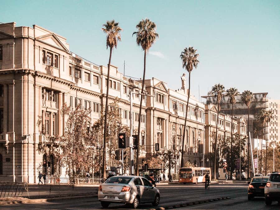 An Architect's Tour of Downtown Santiago - Why an architect changes the way you see Santiago