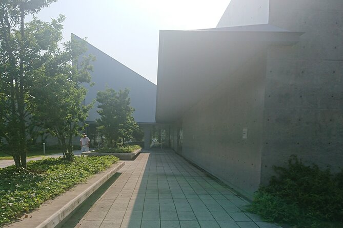 [Aomori Prefecture] Tour the history and architecture in Towada City, the art city - Walking Towada City Government Office Street