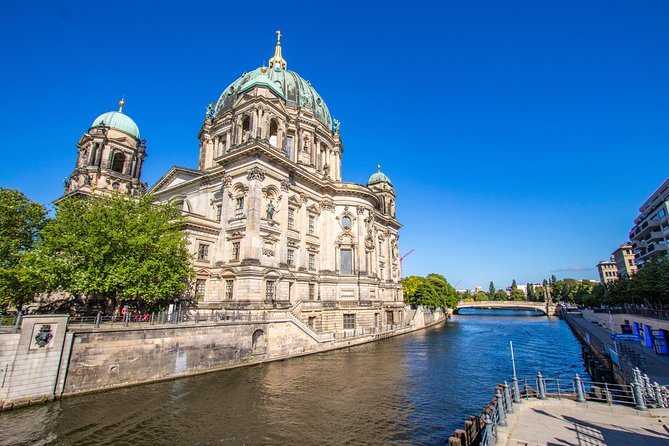 Architectural Berlin: Private Tour with a Local Expert - Berlin’s architectural story in two focused hours