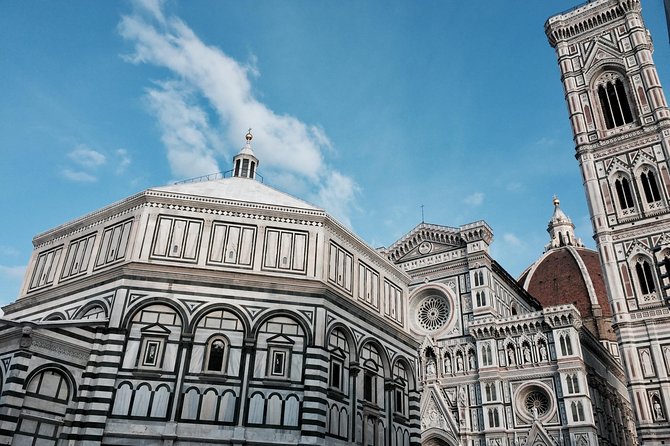 Architectural Florence: Private Tour with a Local Expert - Crossing the Arno on Ponte Vecchio