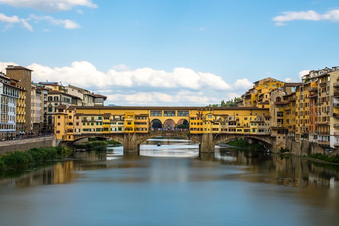Architectural Florence: Private Tour with a Local Expert - Pitti Palace and the Medici side of Florence