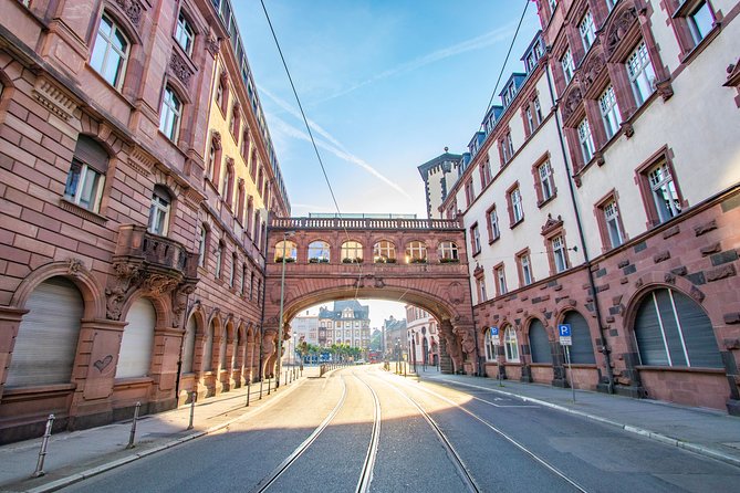 Architectural Frankfurt: Private Tour with a Local Expert - MyZeil and Frankfurt’s futuristic side