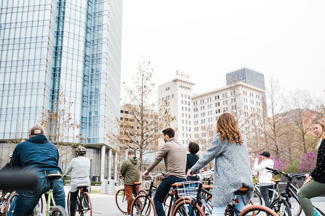 Art and Architecture Tour - Myriad Botanical Gardens and Downtown’s Tallest Buildings