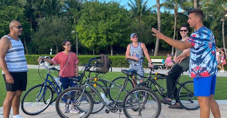 Art Deco, History and Crime Bike Tour with Design Enthusiast - Key points to know before you ride