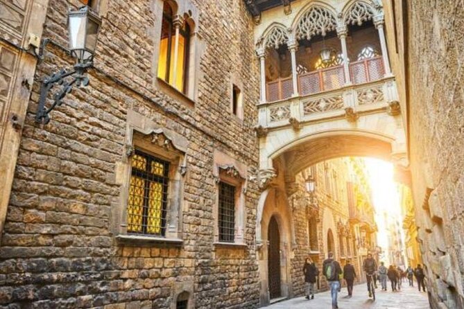 Barcelona 1.5h Private Old Town, Gothic & Ramblas Walking Tour - Casa Batlló and the House of Bones