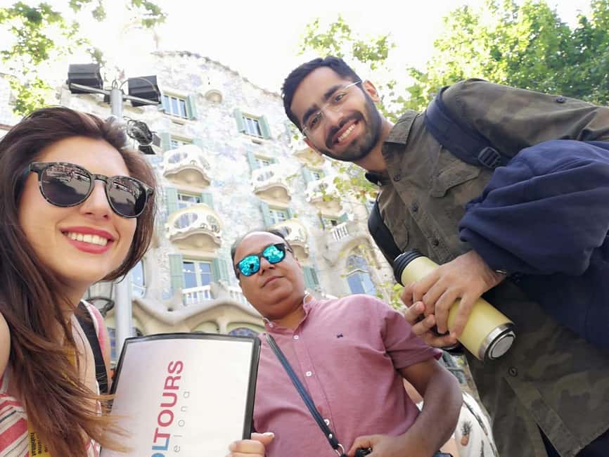 Barcelona Beyond Gaudí: Modernism, Rooftops, and Hidden Gems - Who will enjoy this tour most?