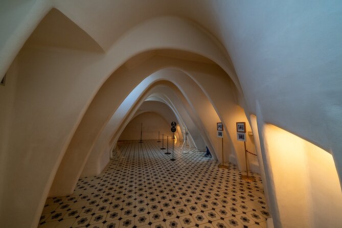 Barcelona: Casa Batllo Timed Entrance Ticket with Audio Guide - How long to allow for Casa Batlló