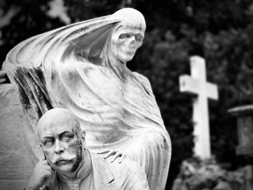 Barcelona: Cemetery Tour - Gothic Graves & Local History - Why this cemetery tour is worth your morning