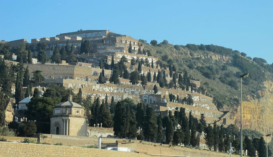 Barcelona: Cemetery Tour - Gothic Graves & Local History - Is $28 a fair price?