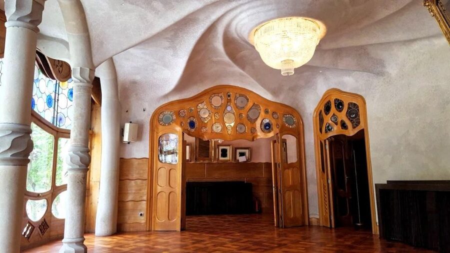 Barcelona: Exclusive Exploration of Gaudi's Masterpieces - Who will enjoy this three-hour route most?