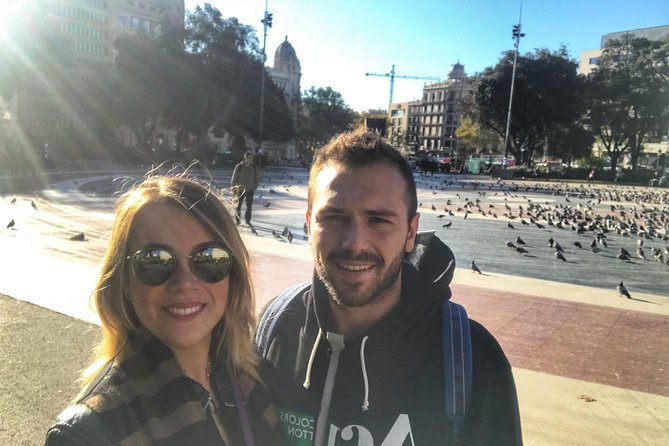 Barcelona Food Tour: Market & Gothic Quarter with Expert Guide - Gothic Quarter tapas between the old walls