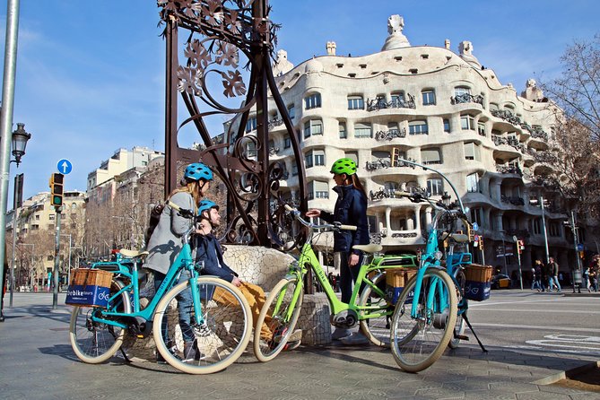 Barcelona Gaudi Guided Small Group E Bike Tour - El Born, the Mercat, and Santa Maria del Mar