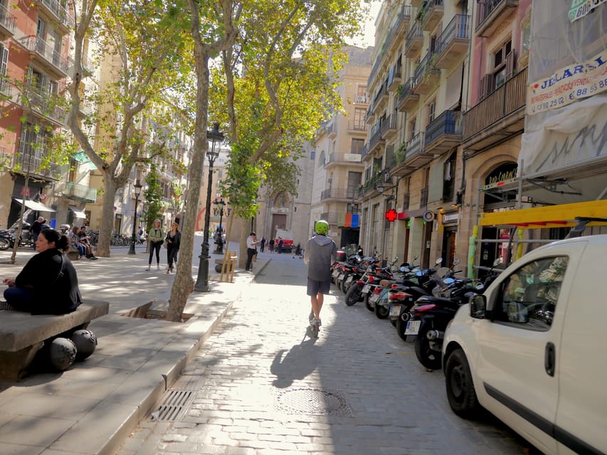 Barcelona: Gaudi Highlights Guided Tour by Electric Scooter - Sagrada Família and La Monumental