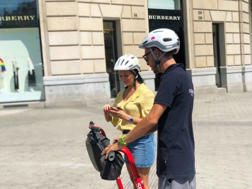 Barcelona: Gaudí Sightseeing Guided Segway Tour - What $42 buys you