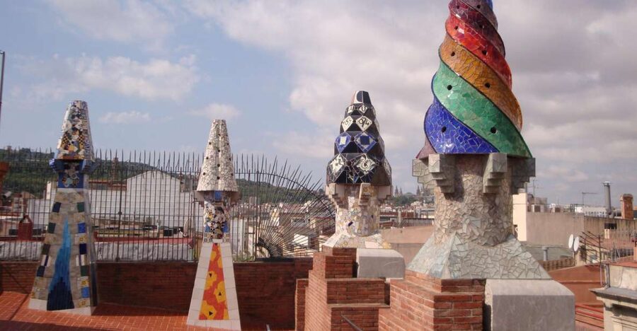 Barcelona: German City Tour from Gaudí's Perspective - Colònia Güell, the crypt, and the road to Sagrada Família