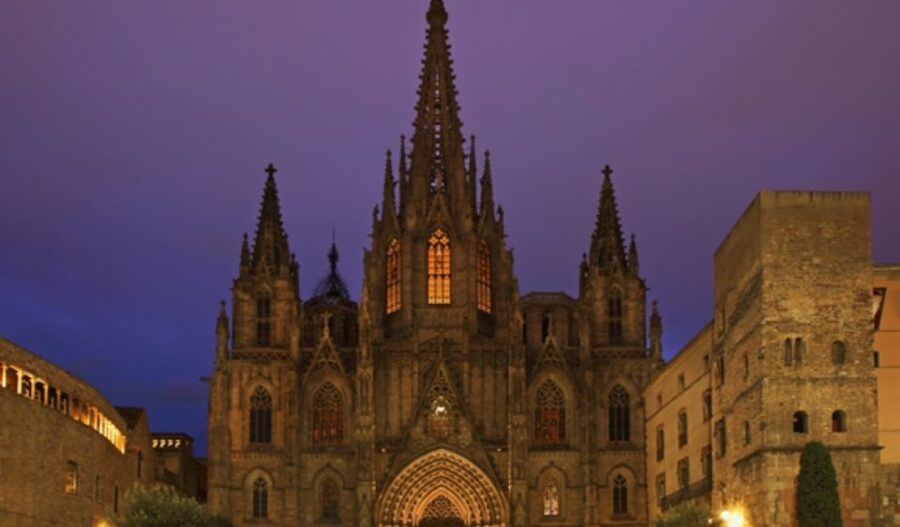 Barcelona: Gothic Quarter and Flamenco Show (Small Group) - Why this Barcelona evening works