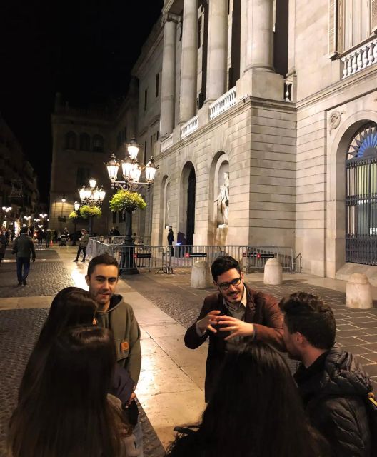 Barcelona: Gothic Quarter By Night Guided Walking Tour - The Spanish Civil War and Modern Catalan Politics