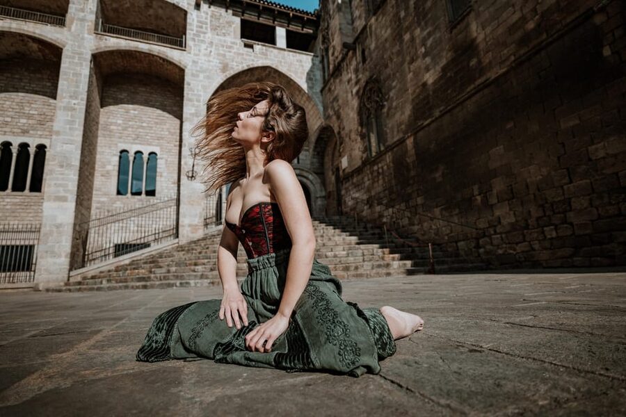Barcelona: Gothic Quarter Cinematic Photoshoot and Guide - My practical advice before you go