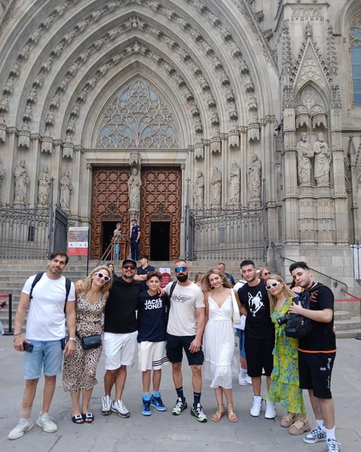 Barcelona: Gothic Quarter Gems Private Walking Tour - Sant Jaume Square and the final stop at Sant Miquel Square