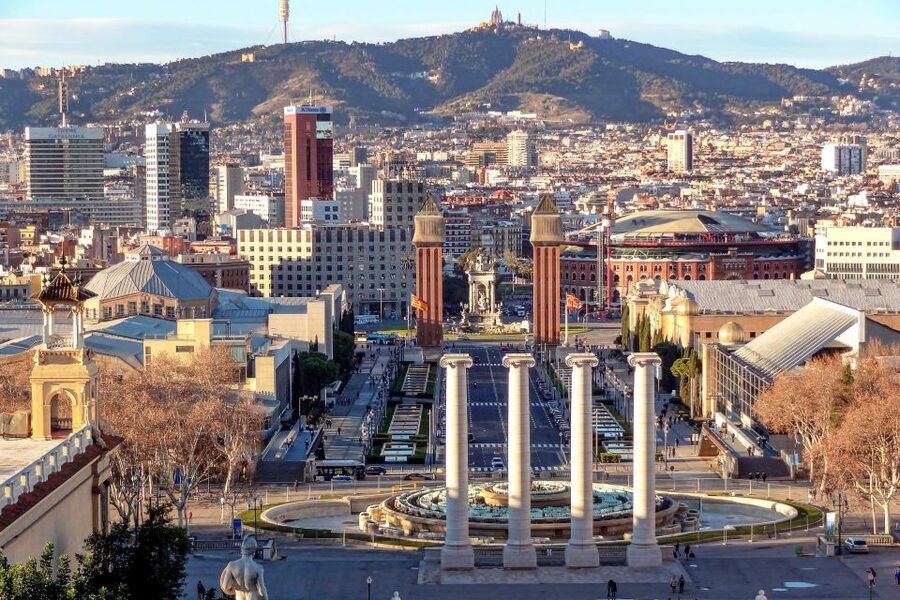 Barcelona: Gothic Quarter & La Sagrada Familia Private Tour - Who will get the most from this tour