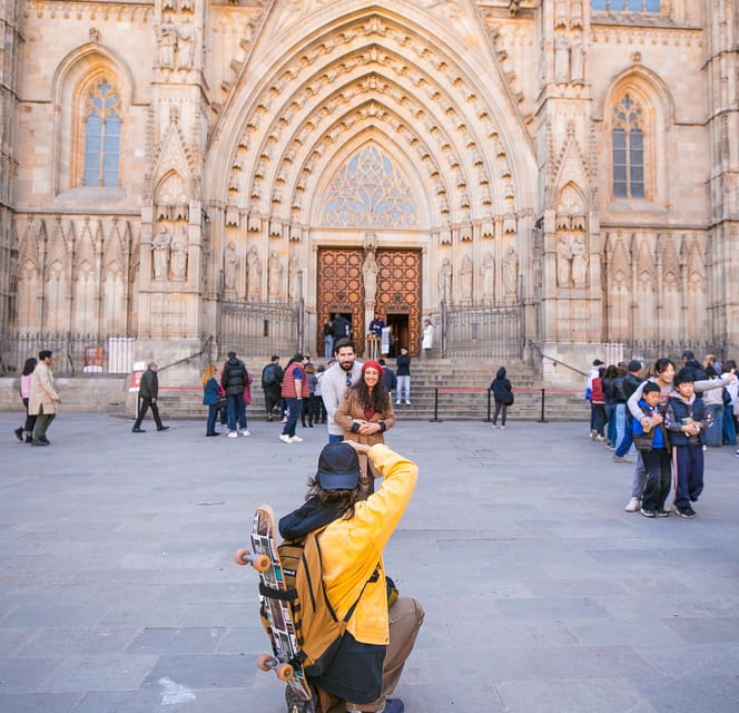 Barcelona: Gothic Quarter Private Photoshoot Experience - Key points to know before booking