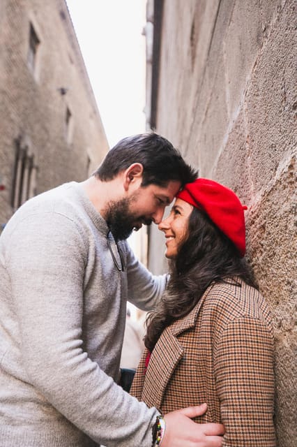 Barcelona: Gothic Quarter Private Photoshoot Experience - Why a Gothic Quarter photoshoot works so well