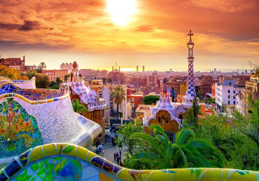 Barcelona Gothic Quarter Private Walking Tour - Santa Maria del Mar and the 3-hour upgrade