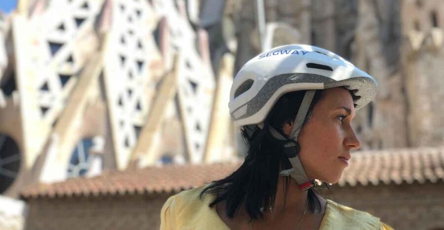 Barcelona: Gothic Quarter & Sagrada Familia Area Segway Tour - A fast way to read Barcelona’s city plan