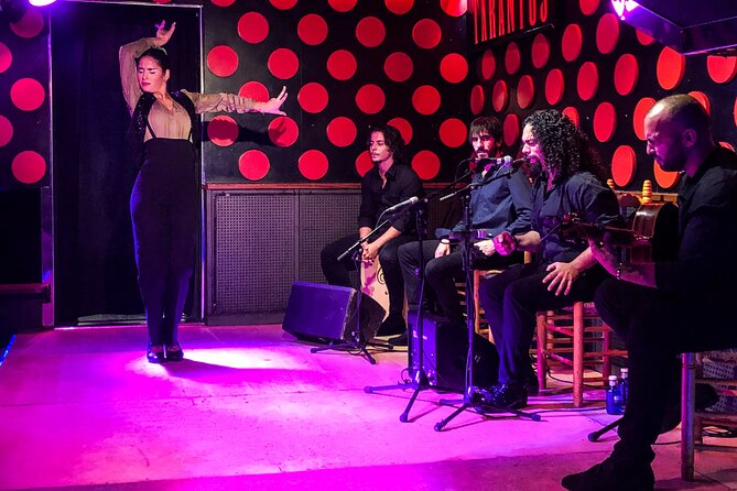 Barcelona Gothic Quarter Tour and Flamenco Show - Key points at a glance