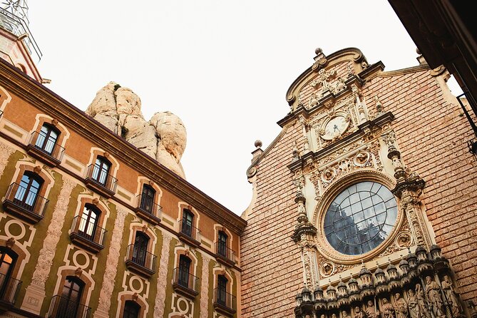 Barcelona : Gothic, Tapas, Churros & Vermouth - Churros, vermouth, and a tapas lunch