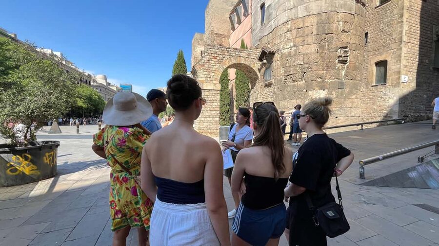 Barcelona Gothic WalkingTour: Roman Walls & Hidden Courtyard - Barcelona Cathedral, where legends meet stone