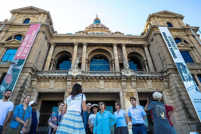 Barcelona Highlights & Sagrada Familia Tour: Priority Access - How much walking should you expect?