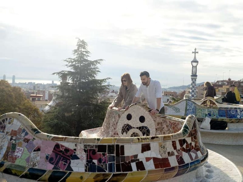 Barcelona in 1 Day: Sagrada Familia, Park Guell, Mila, tapas - Three Catalan tapas and a glass of cava