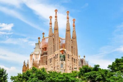 Barcelona in One Day: Gaudí, Gothic Quarter &Tapas (Private Tour)