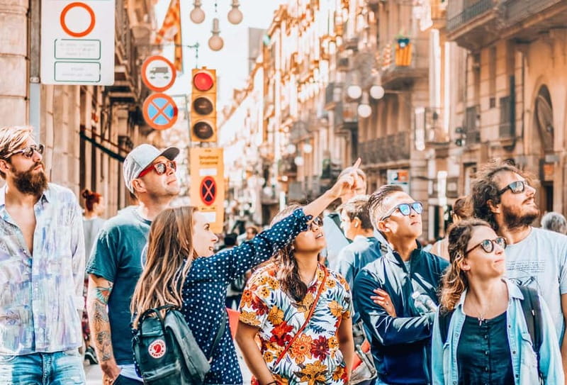 Barcelona: Introduction to the Gothic Quarter Walking Tour - Why this Gothic Quarter walk works as a first look at Barcelona