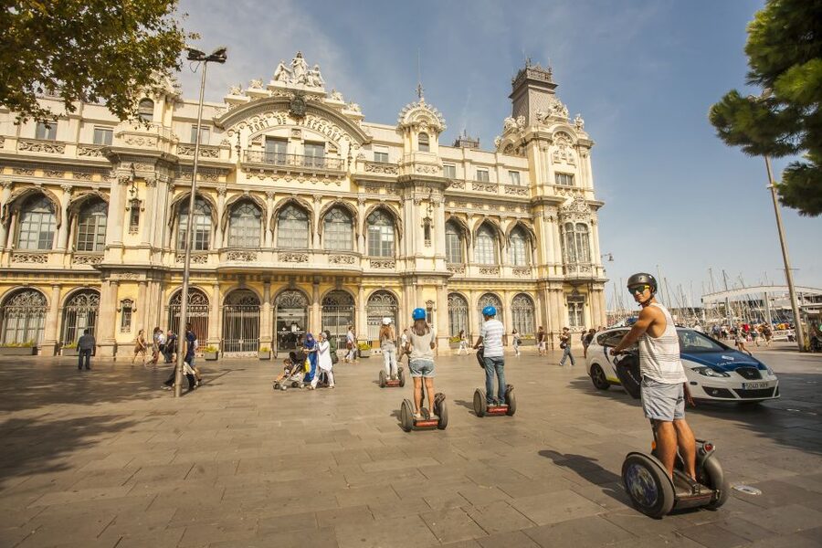 Barcelona: Old Port and Gothic Quarter Guided Segway Tour - Starting in the Gothic Quarter