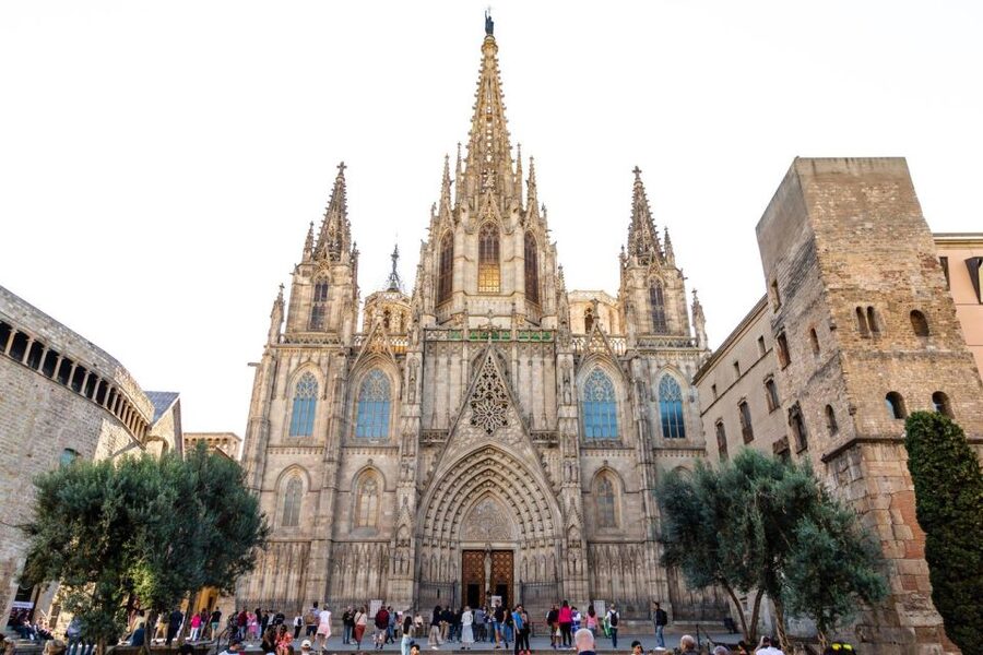 Barcelona Old Town Private Walking Tour with Local Historian - From the Palace of Catalan Music to Santa Caterina Market