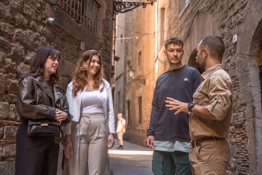 Barcelona Old Town Private Walking Tour with Local Historian - Santa Maria del Mar and the streets of El Born