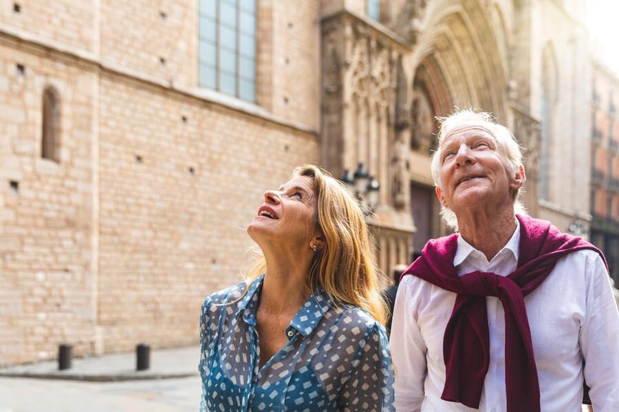 Barcelona: Old Town Walking Tour with Optional Casa Batlló - Starting by Barceloneta metro station