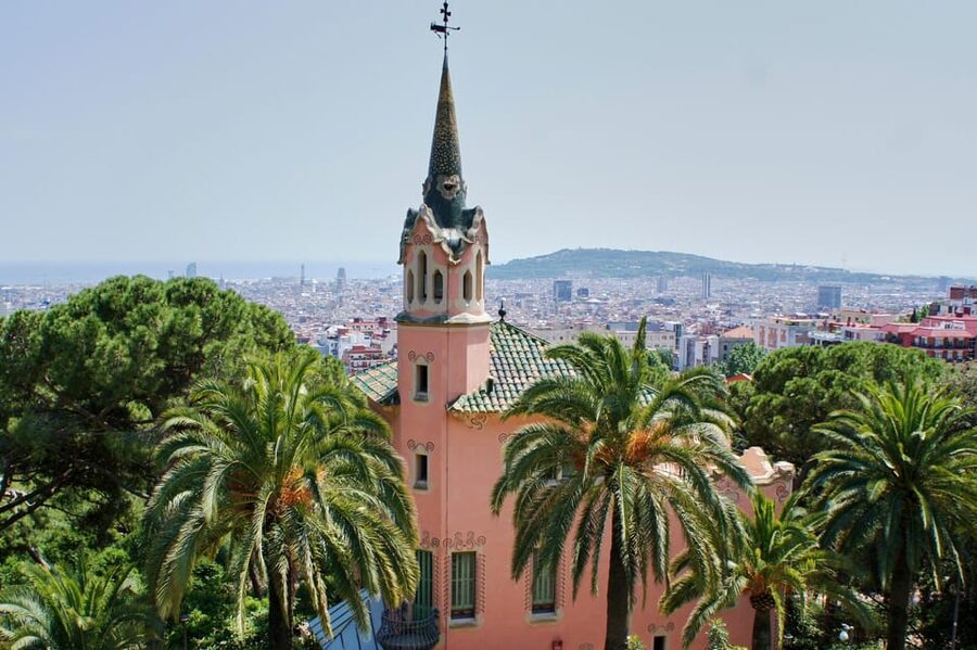Barcelona: Park Güell and Gaudí House Museum Entry Ticket - Why Park Güell feels unlike other Barcelona sights
