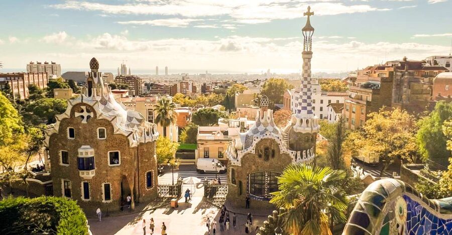 Barcelona: Park Güell & La Sagrada Familia Tickets and Tour - Who gets the most value from the $140 price