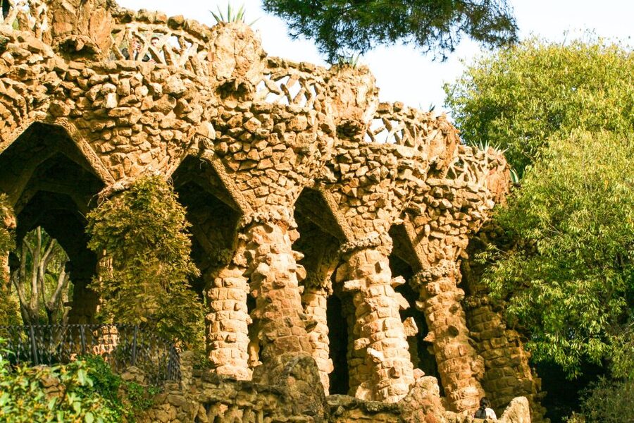 Barcelona: Park Güell & La Sagrada Familia Tickets and Tour - Booking details worth knowing