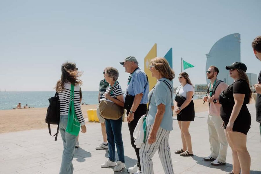 Barcelona: Park Güell, Sagrada Familia, Cable Car & More - Should you book this Barcelona tour?