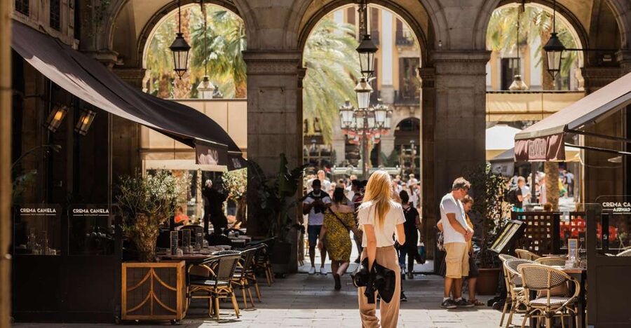 Barcelona: Private Custom Tour with a Local – Icons & Gems - Pace, meeting point, and accessibility