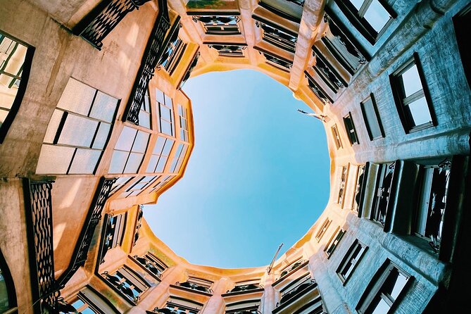 Barcelona Private Gothic Quarter Tour with Flamenco Show - Plaça del Rei and the tale of King Ferran